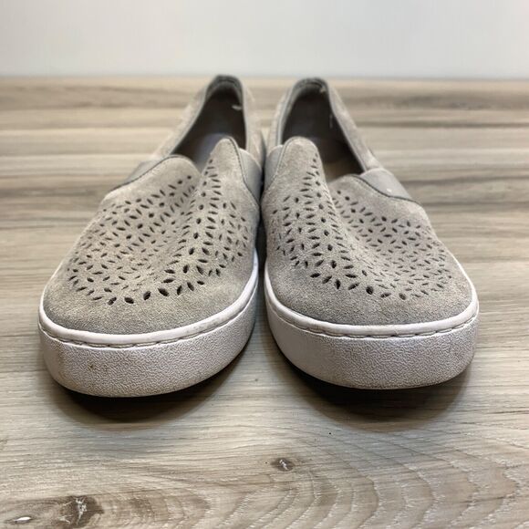 Vionic Slip On Sneakers Gray Laser Cut Perforated Suede Shoes Flat Womens Size 7 - Picture 5 of 10